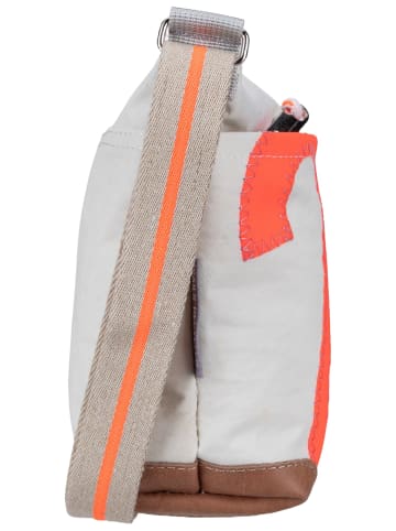 360 grad Beuteltasche Deern Lütt in Weiss/Sand/Zahl Orange