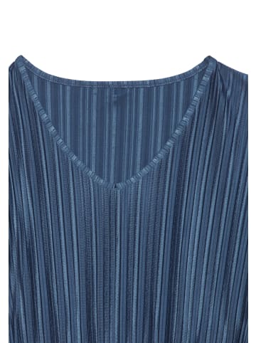 LASCANA Plisseeshirt in dunkelblau