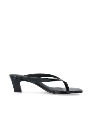 Bianco High Heels in BlackPatent