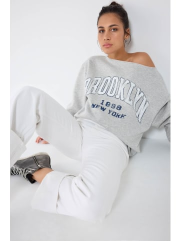 NO MATTER WHAT Sweatshirt im Grau