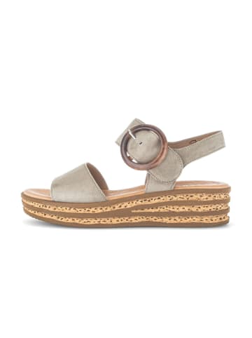 Gabor Plateau Sandalen in grün