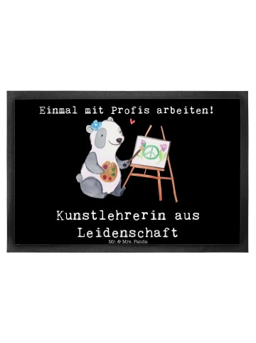 Mr. & Mrs. Panda Fußmatte Kunstlehrerin Leidenschaft mit Spruch in Schwarz