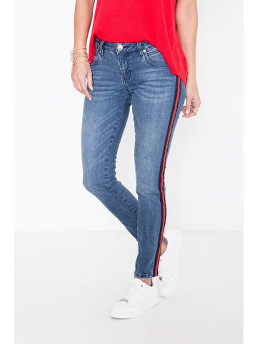 ATT Jeans ATT Jeans ATT JEANS Slim-Fit Jeans mit sportivem Dekoband auf der Seitennaht Leoni in mittelblau