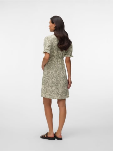 mama licious Kleid in Birch
