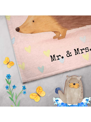 Mr. & Mrs. Panda Handtuch Igel Herzen Design mit Spruch in Weiß