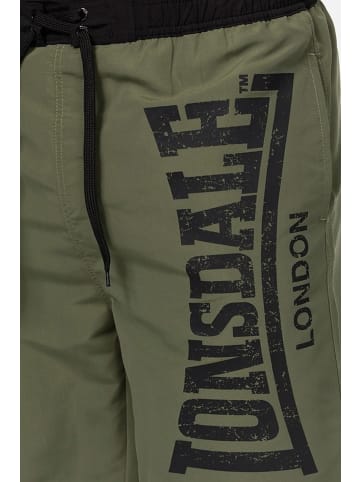 Lonsdale Short "Clennell" in Schwarz
