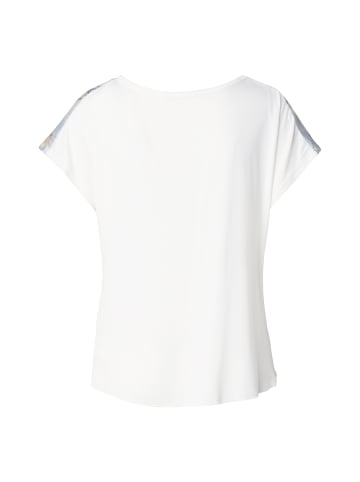 Cloud5ive T-Shirts in pink