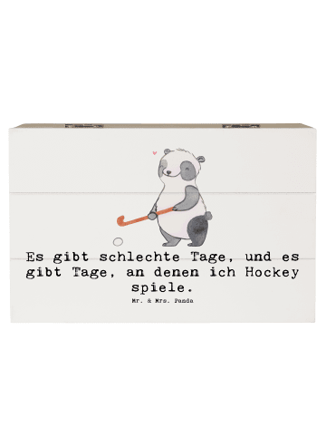 Mr. & Mrs. Panda Truhe Panda Hockey spielen mit Spruch in Weiß