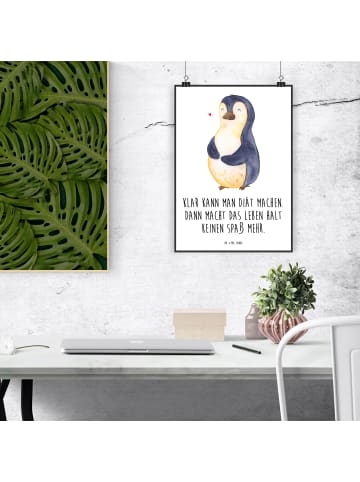 Mr. & Mrs. Panda Poster Pinguin Diät mit Spruch in Weiß