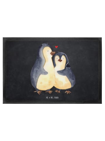 Mr. & Mrs. Panda Schmutzfangmatte Pinguin umarmen ohne Spruch in Kreidetafel