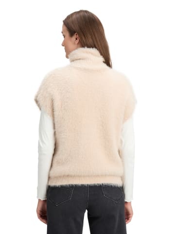 BETTY & CO Strickpullunder mit Kragen in Grau
