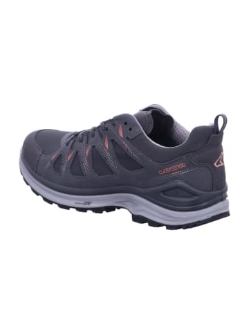 LOWA Wanderschuhe für Damen in grau