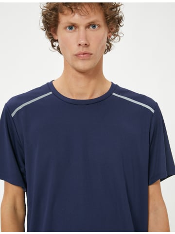 KOTON T-shirt in Marineblau