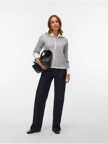 Vero Moda Strickjacke in Snow White 3