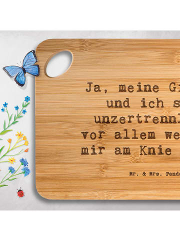 Mr. & Mrs. Panda Schneidebrett Spruch Gitarre Freund mit Spruch in Braun
