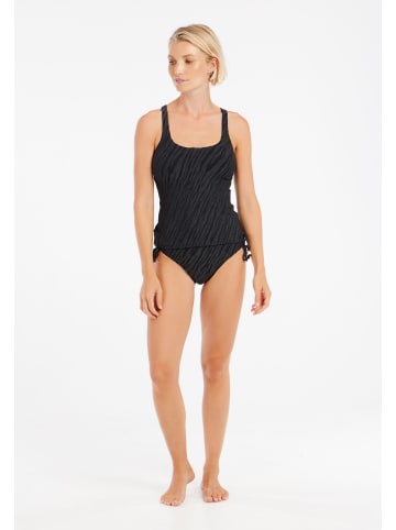 Protest " PRTChela in True Black