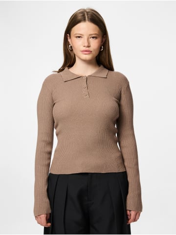 Pieces Poloshirt in Fossil