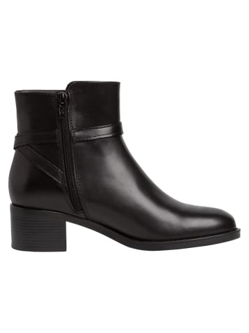 Tamaris Stiefelette in BLACK