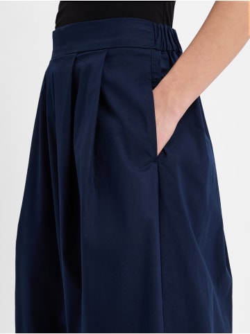 More & More Rock in marine