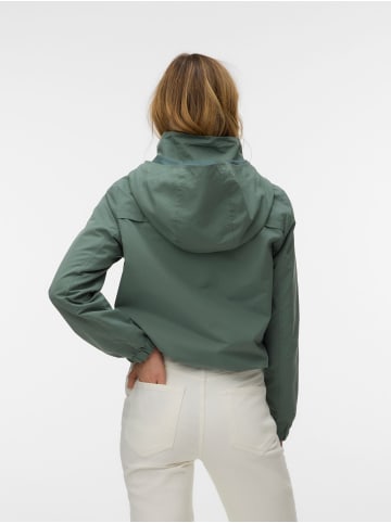 Vero Moda Langer Parka in Laurel Wreath