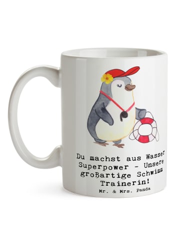 Mr. & Mrs. Panda Tasse Superpower Schwimmen Trainerin mit Spruch in Weiß
