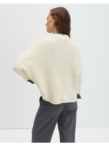 someday. Tumalia in Buttercream