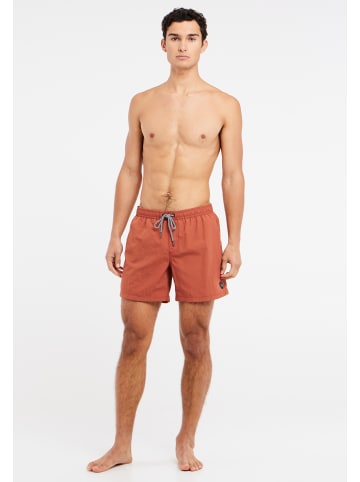 Protest " FASTER in Clay