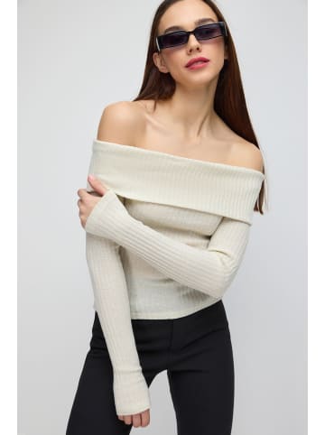 NO MATTER WHAT Blouse in Creme