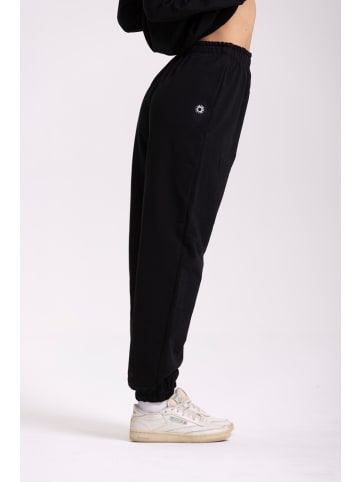 Onamaste Sweathose Olga in Schwarz