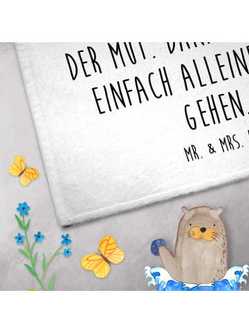 Mr. & Mrs. Panda Gästehandtücher Schildkröte Wanderer mit Spruch in Weiß
