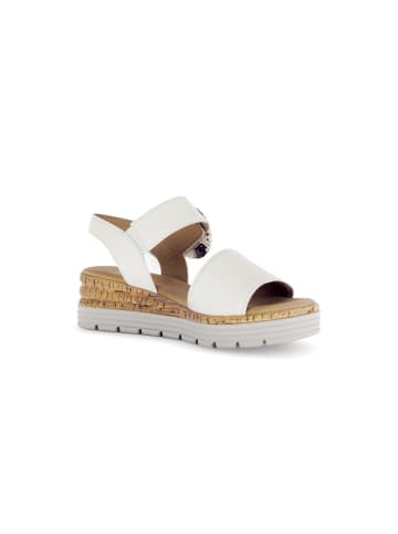 Gabor Plateau Sandalen in creme