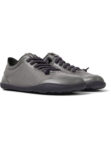 Camper Schnürschuhe " Peu Cami " in Mittelgrau