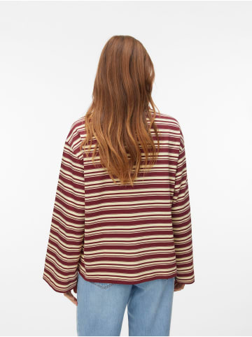 Vero Moda T-shirt in Cabernet