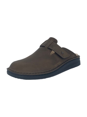 Finn Comfort Clogs in Braun