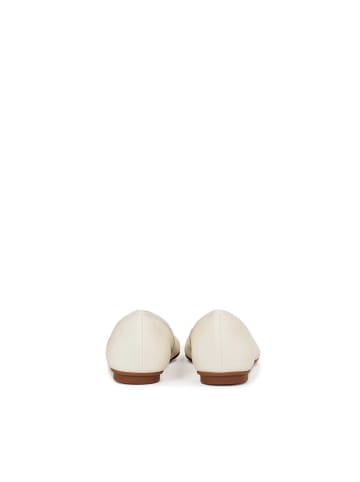 Kazar Ballerinas in Creme