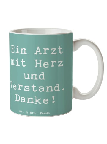 Mr. & Mrs. Panda Becher Spruch Arzt mit Herz mit Spruch in Meeresbrise