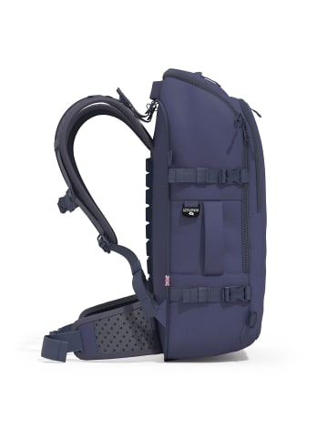 Cabinzero Adventure Cabin Bag ADV Pro 42L Rucksack 55 cm Laptopfach in galaxy