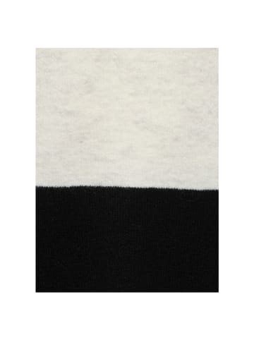 JDY Pullover in Black