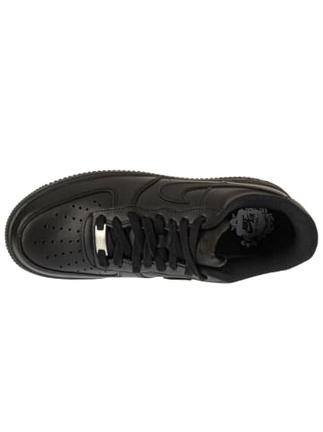 Nike Nike Air Force 1 07 in Schwarz