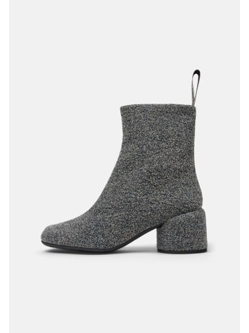 Camper Stiefeletten " Niki " in Grau Schwarz