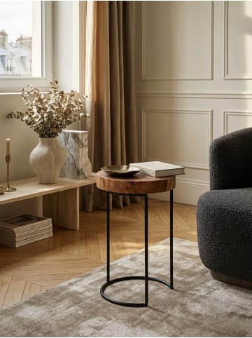 KADIMA DESIGN Beistelltisch AKOLA Massiv-Holz Wohnzimmer-Tisch Metallbeine in Massivholz