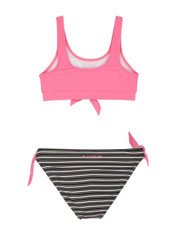 Protest " ALEXIS JR in Love Letter