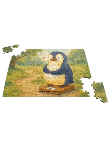 Mr. & Mrs. Panda Puzzle Pinguin Diät Design ohne Spruch in Weiß