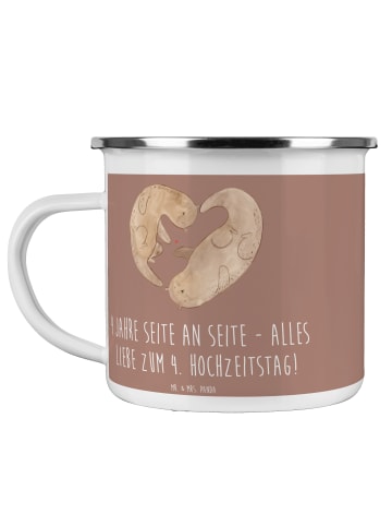 Mr. & Mrs. Panda Camping Emaille Tasse 4. Hochzeitstag Seidenhoc... in Braun Pastell