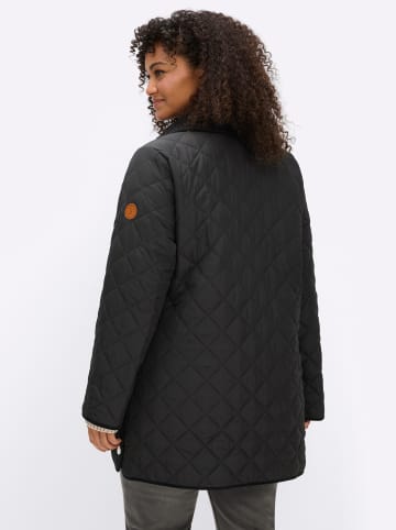 sheego Steppjacke in schwarz