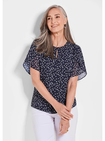 GOLDNER Kurzgröße:  Chiffonbluse im Alloverprint, Rundhals in marine / gemustert