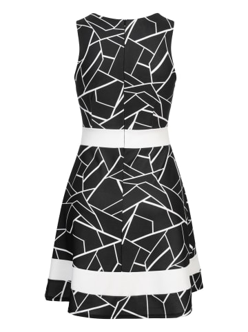 Cloud5ive Cloud5ive Dress with Abstract Print and Zipper on the back in black/white