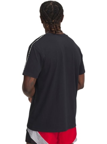 Under Armour Sportshirt "Icon Hwt Taping T-Shirt" in Schwarz