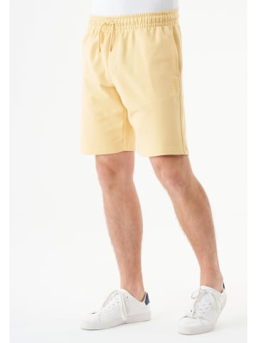Organication Shorts "SHADI" in Zartgelb