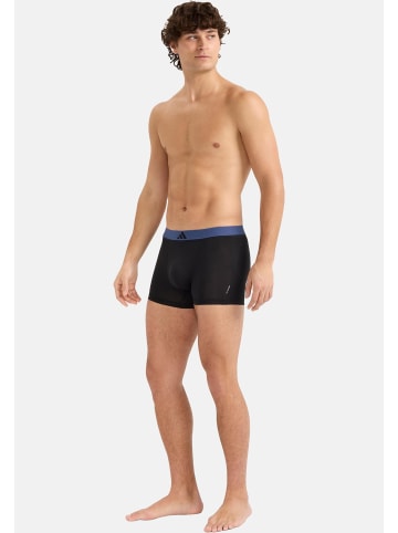 Adidas Sportswear Retro Short / Pant Active Micro Flex in Schwarz